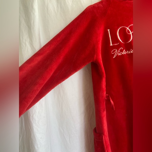 Victoria's Secret The Cozy Plush Short Robe Size XS - Picture 15 of 16